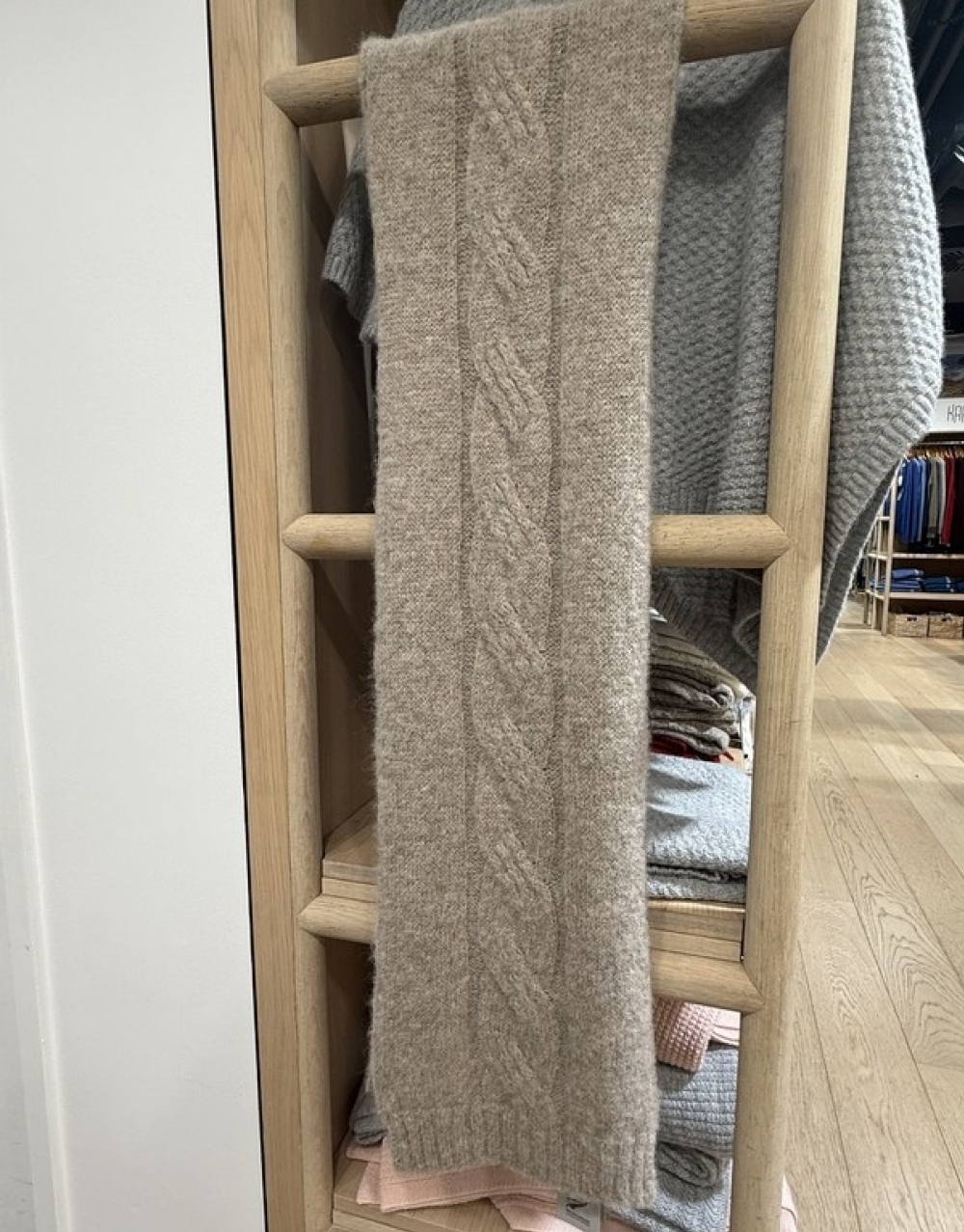 【KAPEKA买四赠一可混搭】 Kapeka 羊驼毛麻花围巾（3色可选）