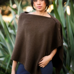 【KAPEKA买四赠一可混搭】 Kapeka经典美莉诺羊毛纽扣斗篷披肩（多色可选）