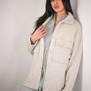 【KAPEKA买四赠一可混搭】 中性休闲衬衫式外套（2色可选）