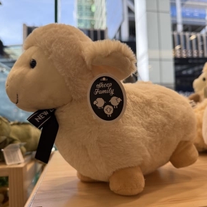 新西兰羊家族毛绒玩具 25cm